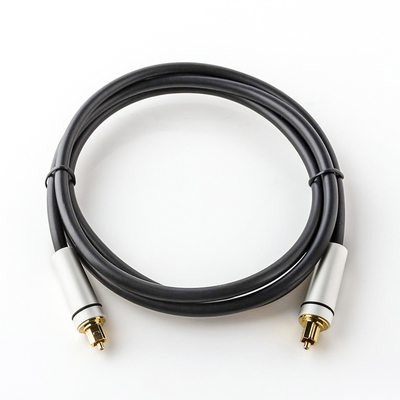 На открытом воздухе кабель RCA Toslink диктора ТВ с соединителем 24K покрытым золотом